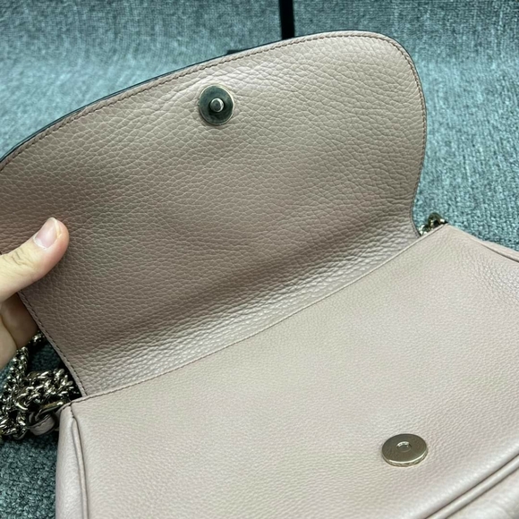 100% Authentic GUCCI Soho Leather Shoulder Bag 635-101724 - Picture 10 of 13